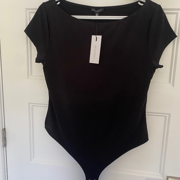Black short sleeve body suit - Picture 1 of 3